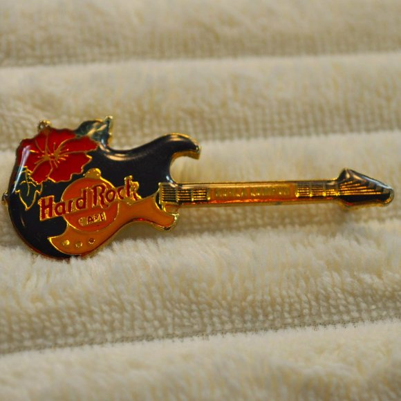 Hard Rock Cafe Accessories - KUALA LUMPUR Hard Rock Cafe lapel pin: black Fender guitar hibiscus pinback